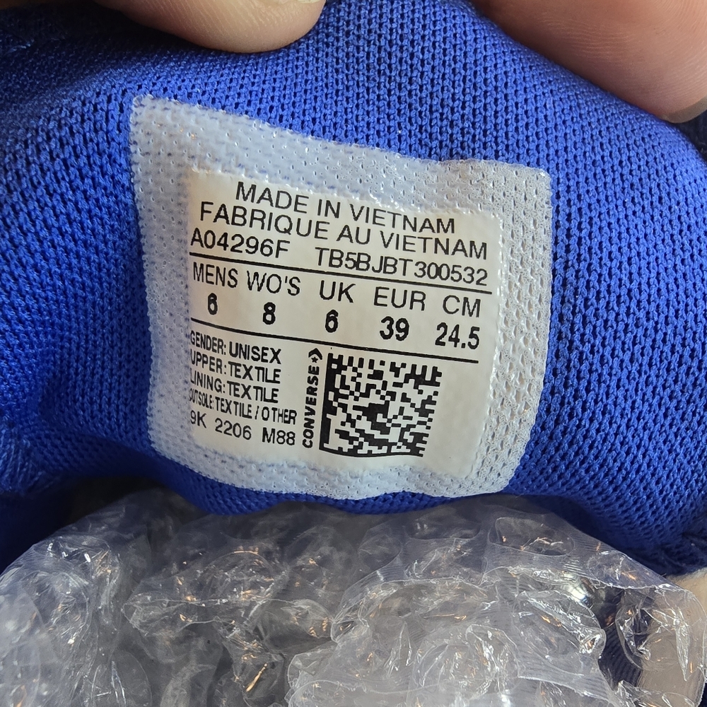 Converse Blue - Picture 6 of 6